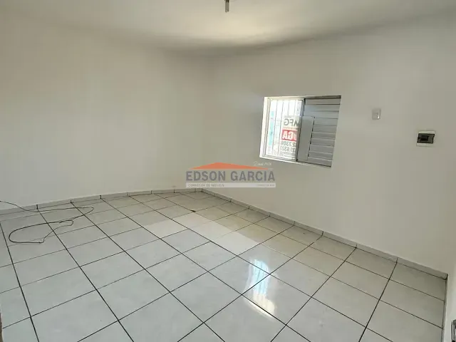 Apartamento 1 quarto e 1 banheiro, para alugar, no bairro Parque São Bento em Sorocaba