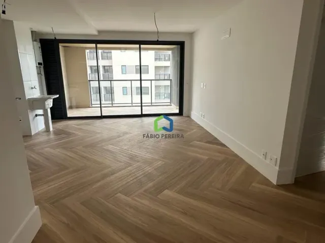 Apartamento com 79m² 2 quartos e 1 banheiro, à venda, no bairro Barra da Tijuca em Rio de Janeiro