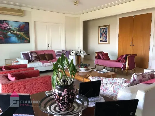 Apartamento com 367m² 4 quartos e 5 banheiros, à venda, no bairro Jardim Fonte do Morumbi em São Paulo