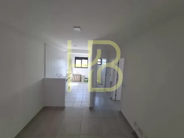 Apartamento 2 quartos e 1 banheiro, à venda, no bairro Jardim Gutierres em Sorocaba