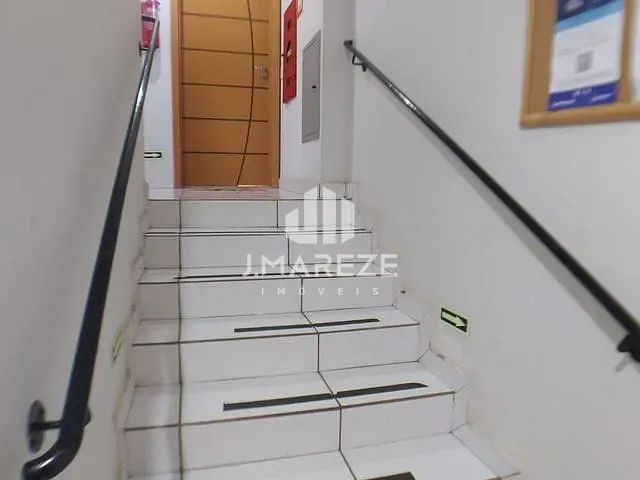 Apartamento com 55m² 2 quartos e 1 banheiro, à venda, no bairro Jardim Aeroporto em Apucarana