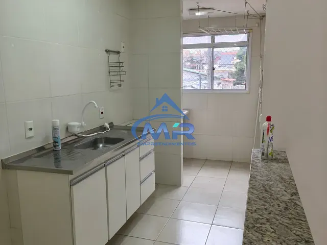 Apartamento 2 quartos e 1 banheiro, à venda, no bairro Vila Paranaguá em São Paulo