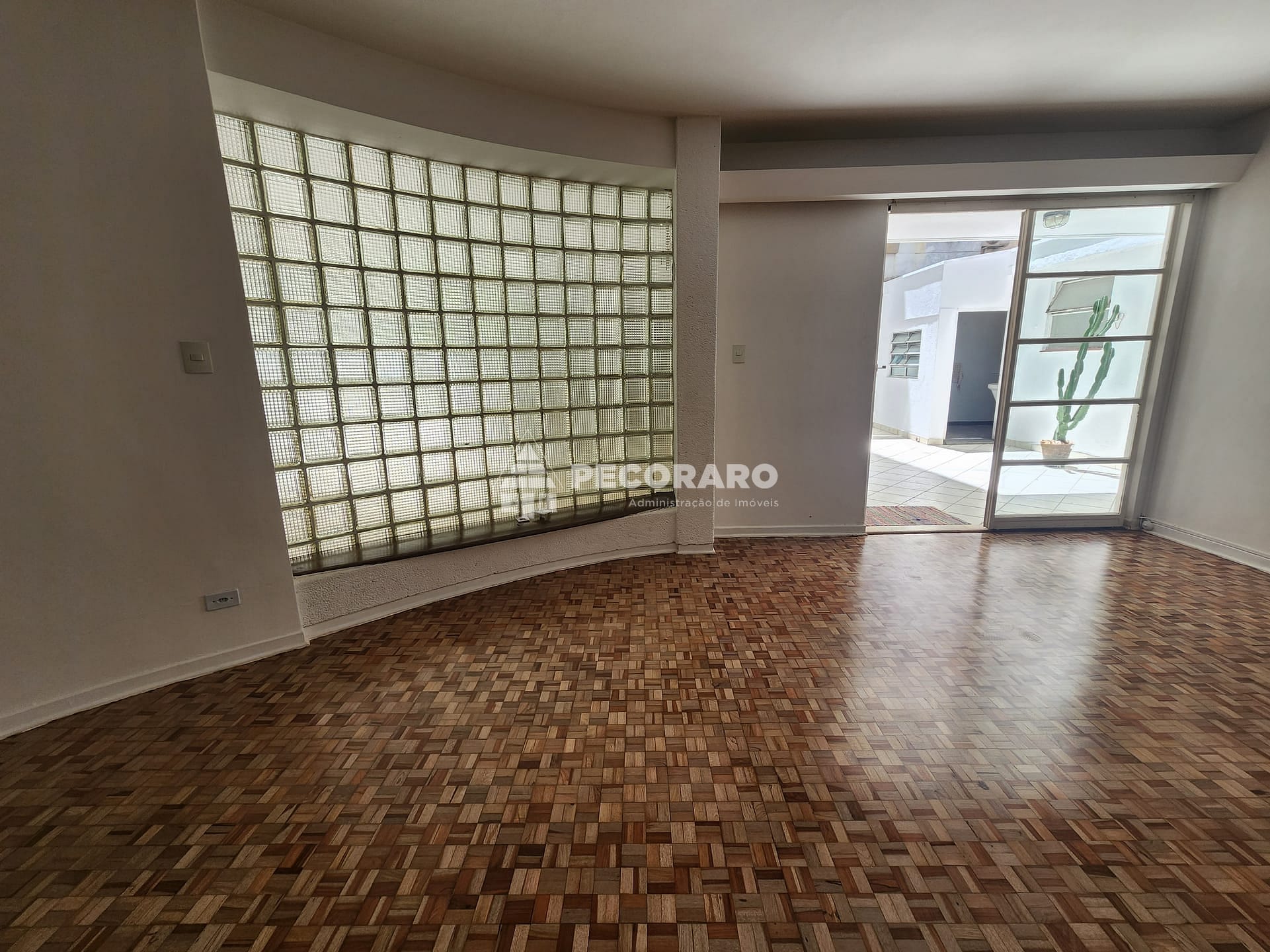 Apartamento, 3 quartos, 175 m² - Foto 2