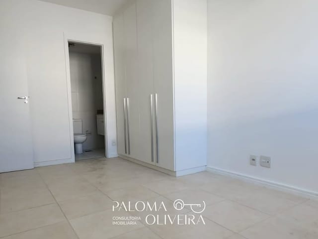 Apartamento 2 quartos e 2 banheiros, para alugar, no bairro Jacarepaguá em Rio de Janeiro