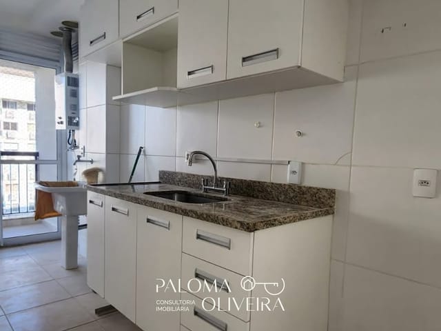 Apartamento 2 quartos e 2 banheiros, para alugar, no bairro Jacarepaguá em Rio de Janeiro