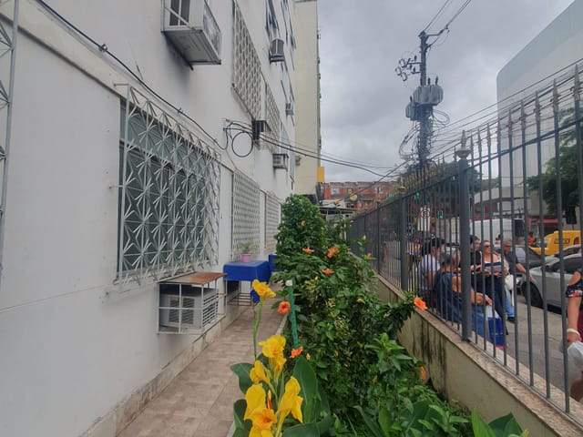 Apartamento 2 quartos e 1 banheiro, para alugar, no bairro Campo Grande em Rio de Janeiro