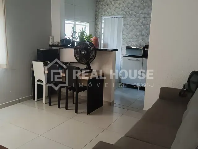 Apartamento 2 quartos e 1 banheiro, à venda, no bairro Vila Odim Antão em Sorocaba