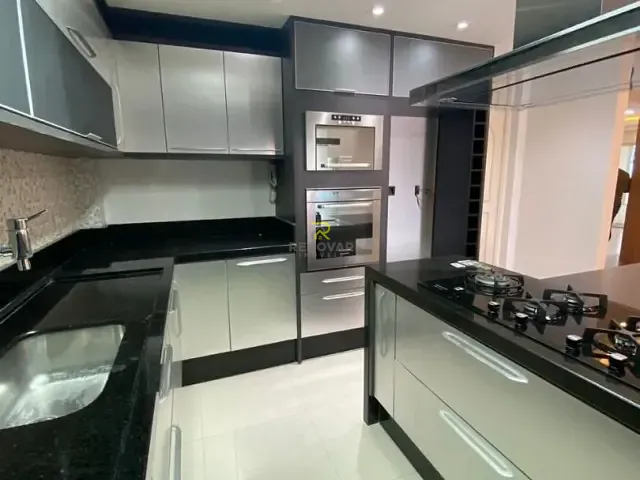 Apartamento com 165m² 3 quartos e 3 banheiros, à venda, no bairro Centro em Guarapuava