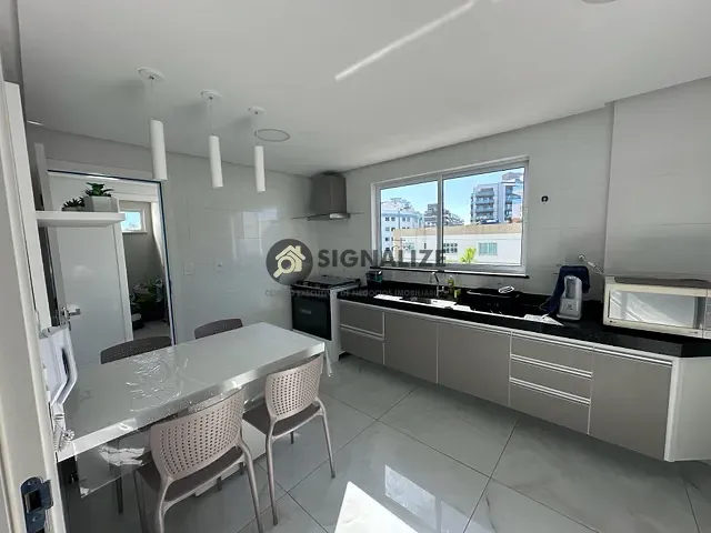 Apartamento 3 quartos e 3 banheiros, à venda, no bairro Centro em Cabo Frio