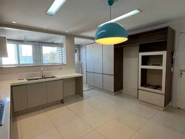 Apartamento 4 quartos e 3 banheiros, para alugar, no bairro Plano Diretor Sul em Palmas