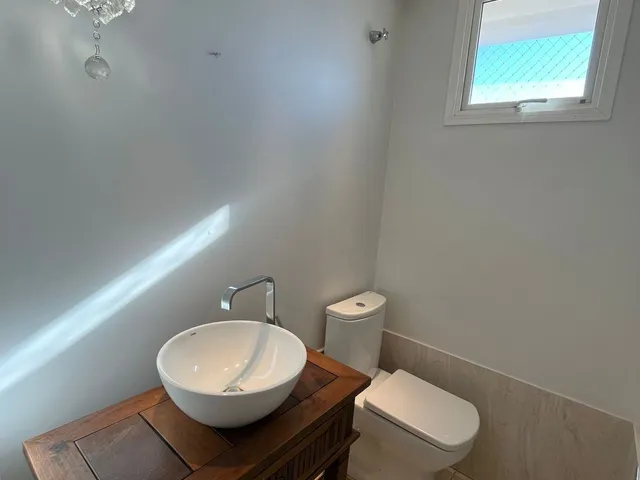 Apartamento 4 quartos e 3 banheiros, para alugar, no bairro Plano Diretor Sul em Palmas