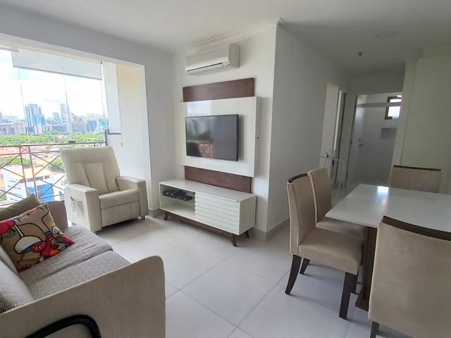 Apartamento com 91m² 2 quartos e 1 banheiro, para alugar, no bairro Vila Olímpia em São Paulo