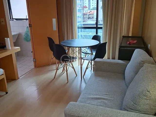 Apartamento 1 quarto e 2 banheiros, à venda ou para alugar, no bairro Moema em São Paulo