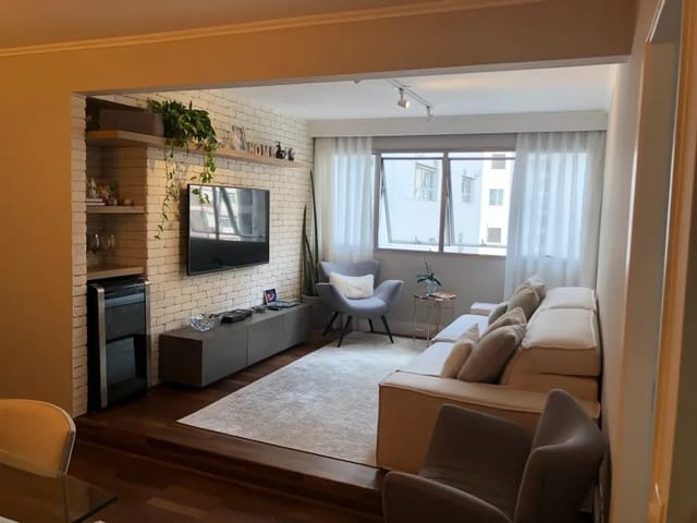 Apartamento 2 quartos e 2 banheiros, à venda, no bairro Itaim Bibi em São Paulo