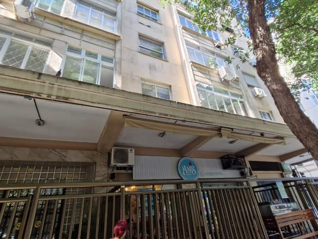 Foto do Apartamento - Espaçoso apartamento à venda na Santa Clara, Copacabana, RJ por R$ 1.000.000,00 | Henrique Martins