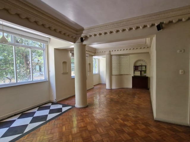 Foto do Apartamento - Espaçoso apartamento à venda na Santa Clara, Copacabana, RJ por R$ 1.000.000,00 | Henrique Martins