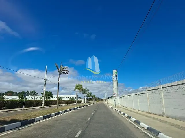 Apartamento 3 quartos e 2 banheiros, para alugar, no bairro Candeias em Vitória da Conquista