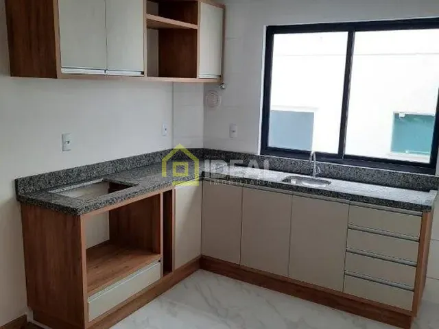 Apartamento 2 quartos e 2 banheiros, à venda, no bairro Guilherme Reich em Concórdia