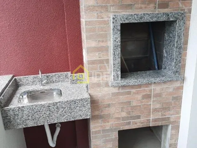 Apartamento 2 quartos e 2 banheiros, à venda, no bairro Guilherme Reich em Concórdia
