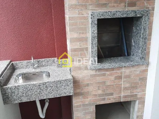 Apartamento 2 quartos e 2 banheiros, à venda, no bairro Guilherme Reich em Concórdia