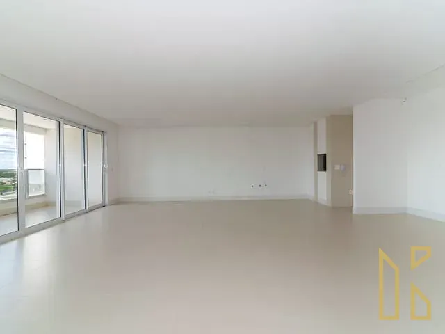 Apartamento 4 quartos e 6 banheiros, à venda, no bairro Bela Suiça em Londrina