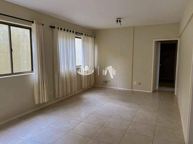 Apartamento com 115m² 3 quartos e 2 banheiros, à venda, no bairro Centro em Londrina