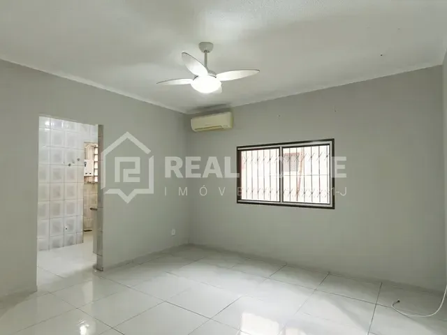 Apartamento 2 quartos e 1 banheiro, à venda, no bairro Vila Odim Antão em Sorocaba