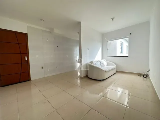Apartamento 2 quartos e 1 banheiro, à venda, no bairro XV de Novembro em Tijucas