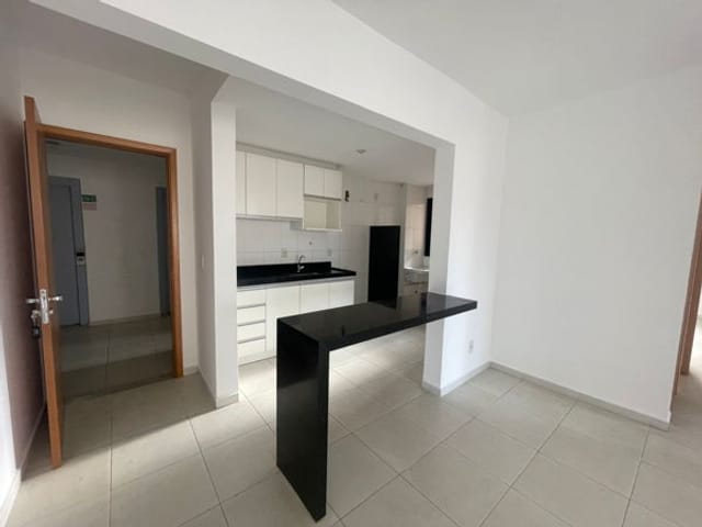 Apartamento 2 quartos e 2 banheiros, à venda, no bairro Setor Bela Vista em Goiânia