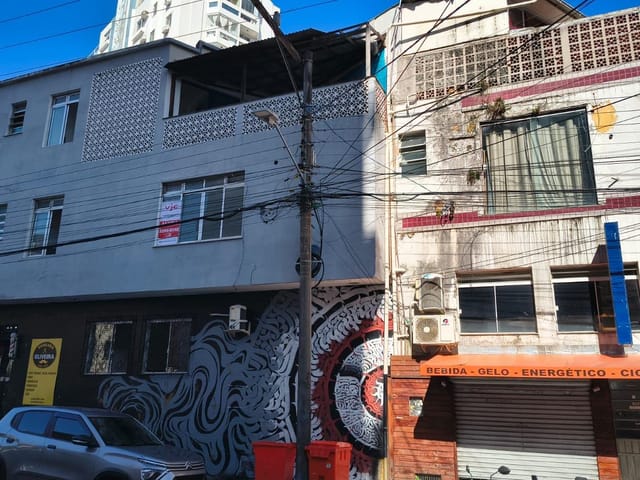 Apartamento 1 quarto e 1 banheiro, para alugar, no bairro Centro em Florianópolis