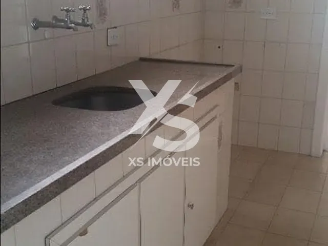 Apartamento com 100m² 3 quartos e 2 banheiros, à venda, no bairro São Francisco em Curitiba