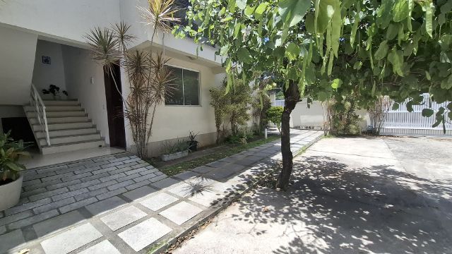 Apartamento 2 quartos e 2 banheiros, à venda, no bairro Inoã (Inoã) em Maricá