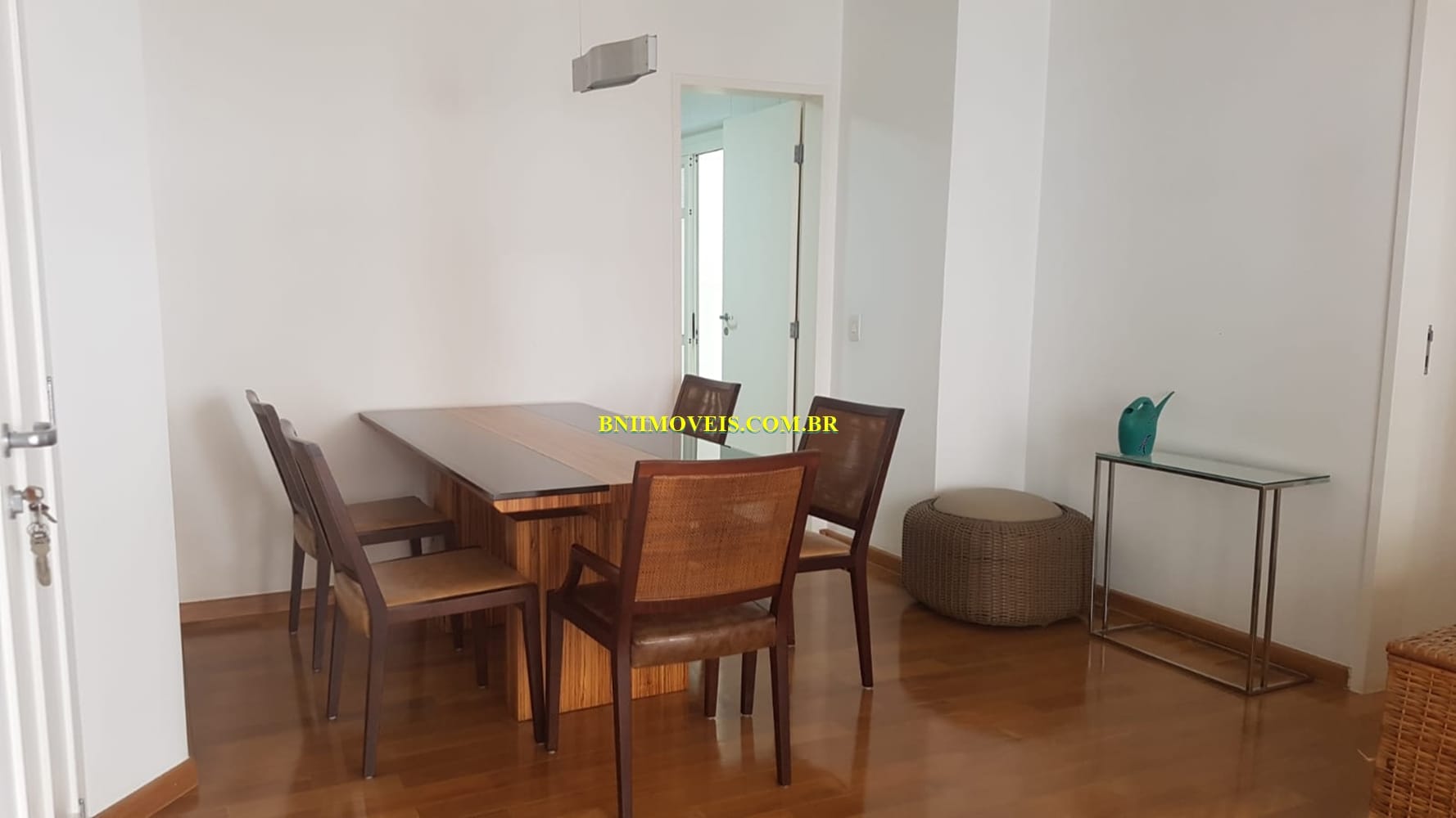 Apartamento para alugar com 3 quartos, 100m² - Foto 3