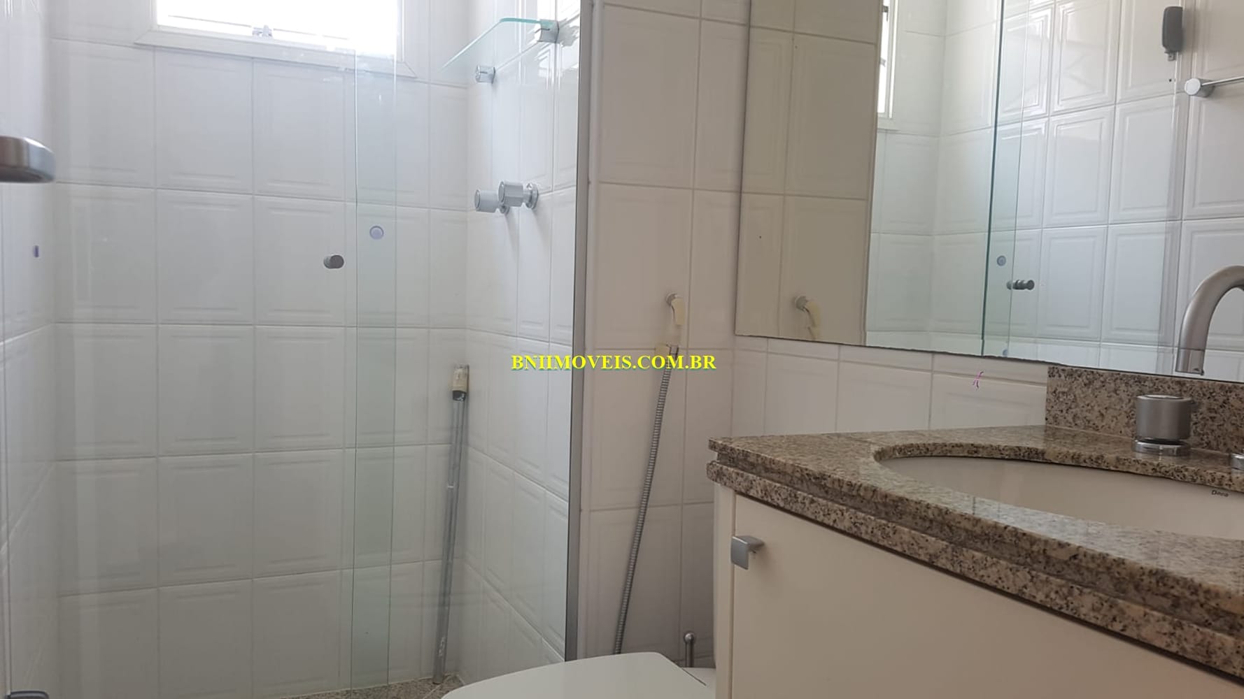 Apartamento para alugar com 3 quartos, 100m² - Foto 11