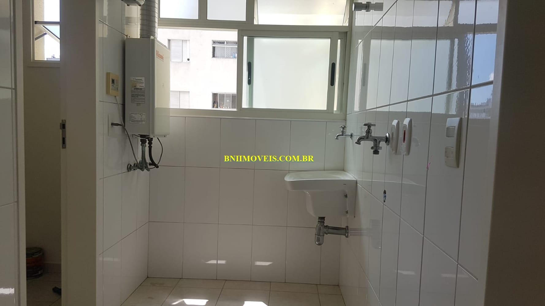 Apartamento para alugar com 3 quartos, 100m² - Foto 12