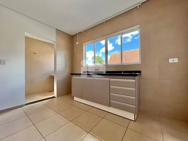 Apartamento 2 quartos e 1 banheiro, à venda, no bairro Centro em Rolândia