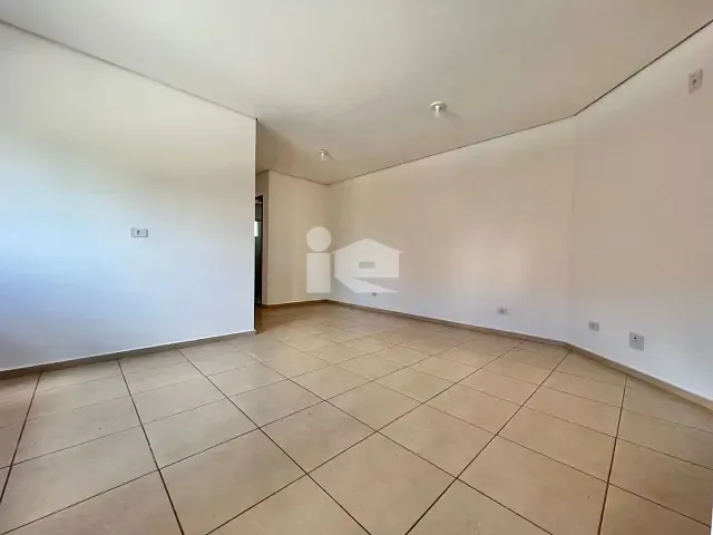 Apartamento 2 quartos e 1 banheiro, à venda, no bairro Centro em Rolândia