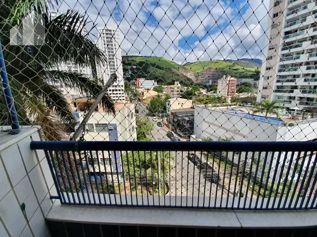 Apartamento com 110m² 3 quartos e 1 banheiro, à venda, no bairro Alvarez em Nova Iguaçu