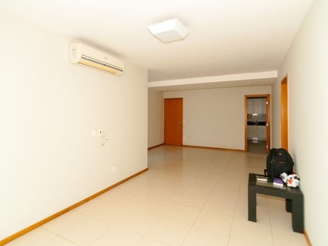 Apartamento 4 quartos e 4 banheiros, à venda, no bairro Jardim da Penha em Vitória