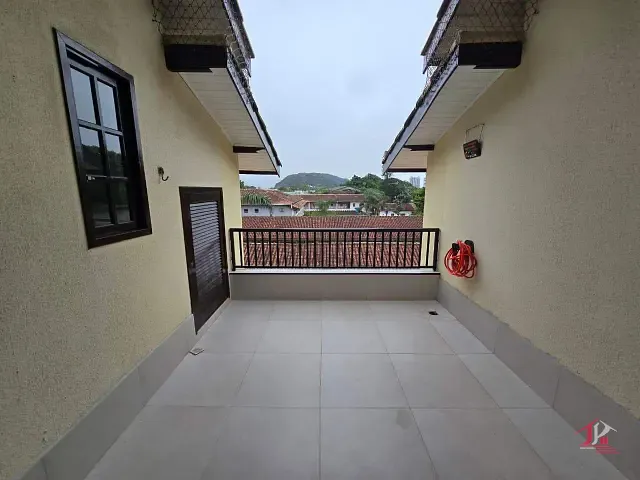 Apartamento com 1281m² 3 quartos e 3 banheiros, para alugar, no bairro Cibratel I em Itanhaém