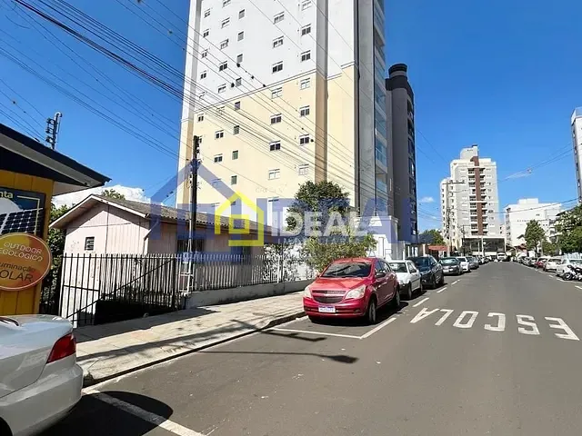 Apartamento com 120m² 3 quartos e 1 banheiro, à venda, no bairro Centro em Concórdia