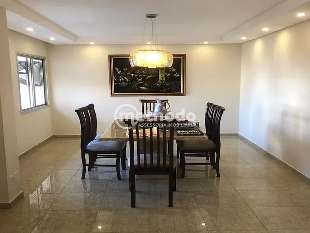 Apartamento com 300m² 4 quartos e 5 banheiros, à venda, no bairro Cambuí em Campinas