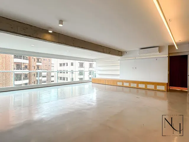 Apartamento com 165m² 3 quartos e 5 banheiros, à venda, no bairro Brooklin Paulista em São Paulo