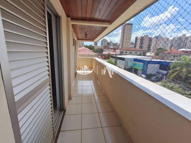 Apartamento com 150m² 3 quartos e 2 banheiros, à venda, no bairro Centro em Londrina