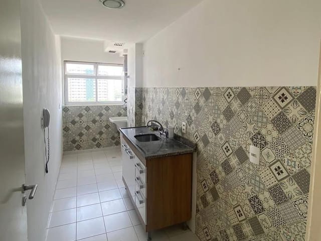 Apartamento 2 quartos e 1 banheiro, para alugar, no bairro Jacarepaguá em Rio de Janeiro