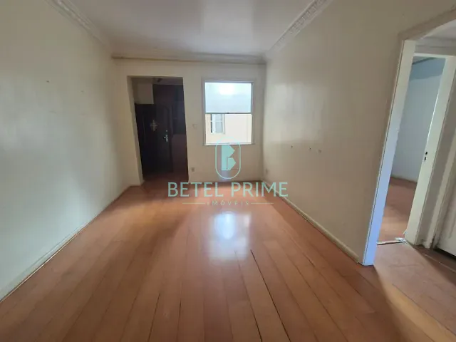 Apartamento com 70m² 2 quartos e 2 banheiros, à venda, no bairro Copacabana em Rio de Janeiro