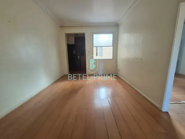 Apartamento com 70m² 2 quartos e 2 banheiros, à venda, no bairro Copacabana em Rio de Janeiro