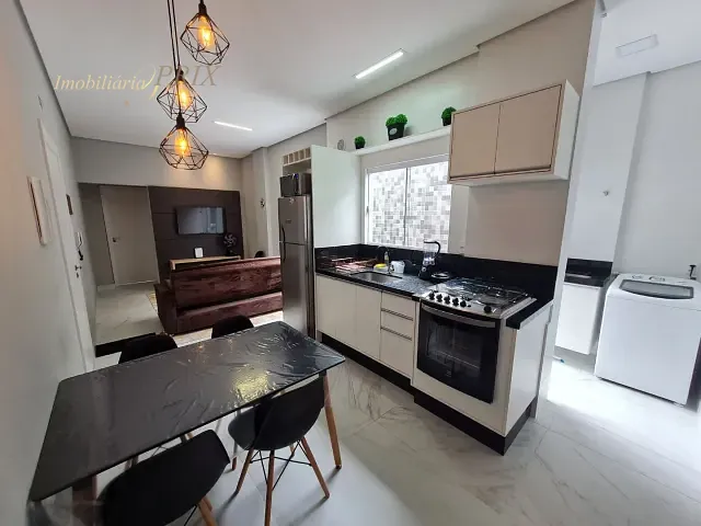Apartamento com 95m² 2 quartos e 2 banheiros, à venda ou para alugar, no bairro São Francisco de Assis em Camboriú