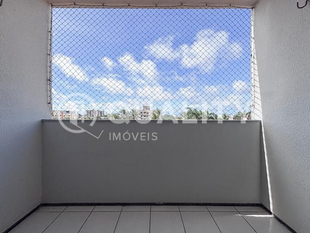 Apartamento 3 quartos e 2 banheiros, à venda, no bairro Edson Queiroz em Fortaleza