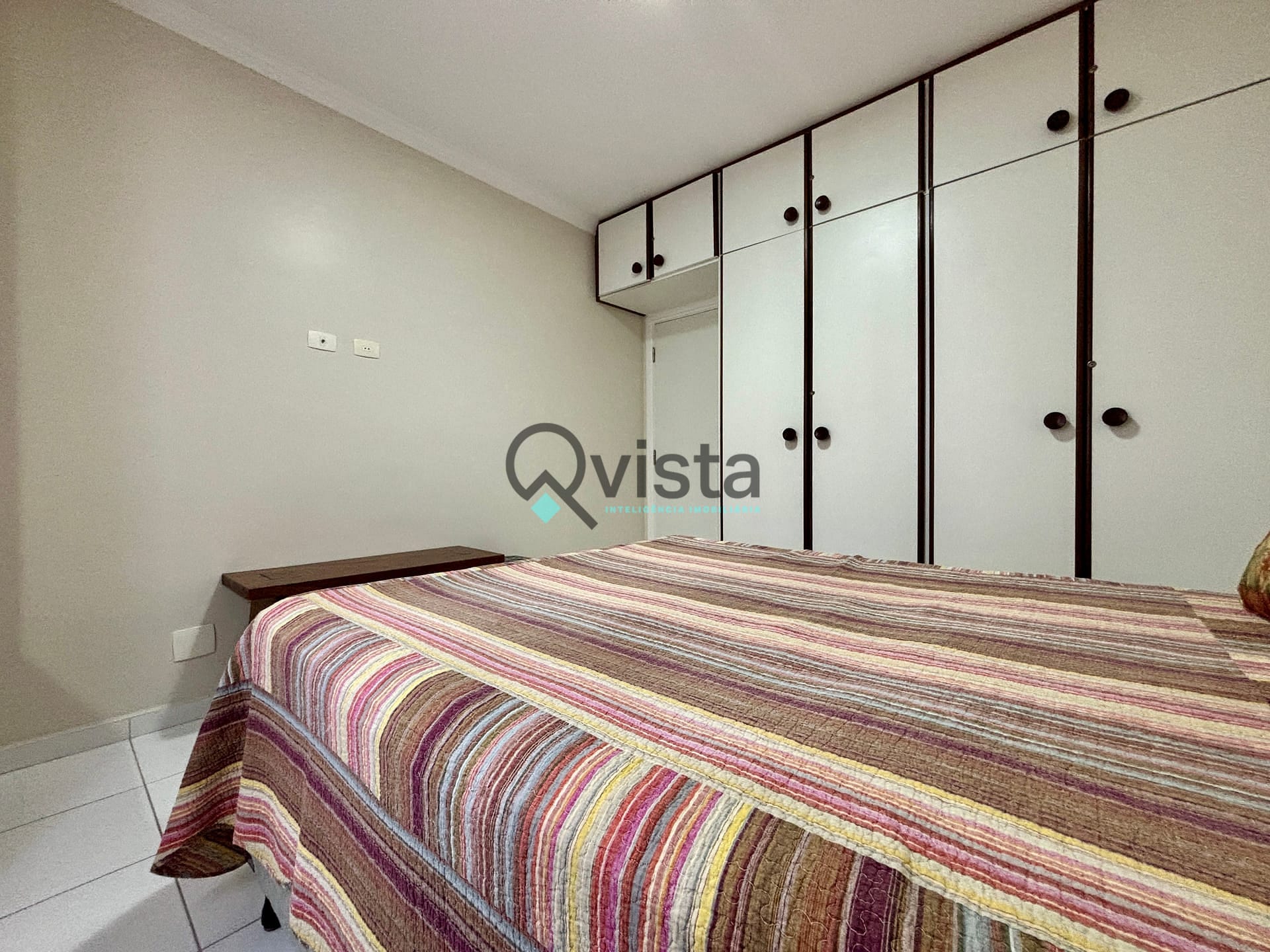 Apartamento à venda com 1 quarto, 65m² - Foto 11